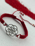 Pulsera de Macramé con Dije Flor de la Vida